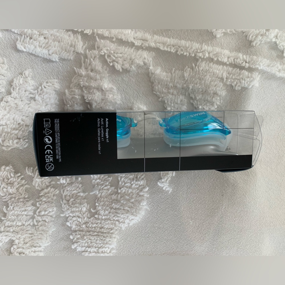NWT Nike Swim Goggles for Adults Blue Color One Size Fits Most in a Box - Picture 5 of 6